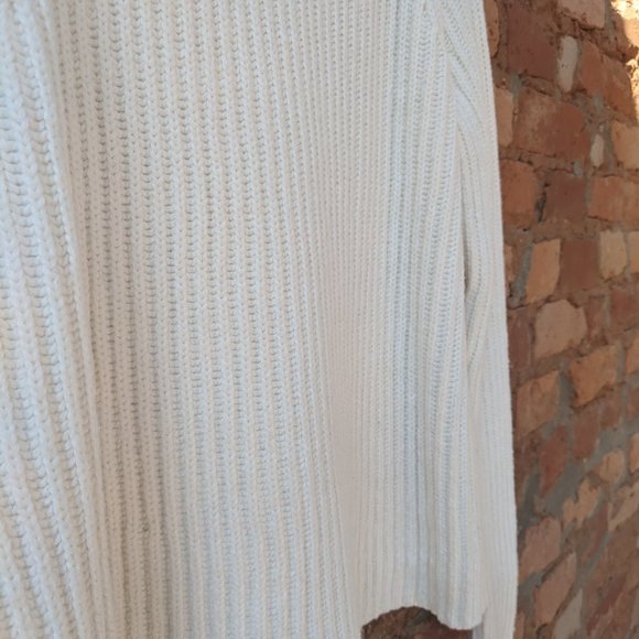 NWOT Banana Republic Chunky Crew-Neck Sweater - Picture 6 of 7